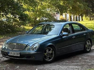 Mercedes E270