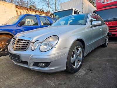 Mercedes E200