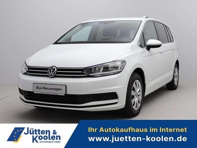 Neu VW Touran 150 PS (110 kW) 2026 Schwarz Van / Kleinbus