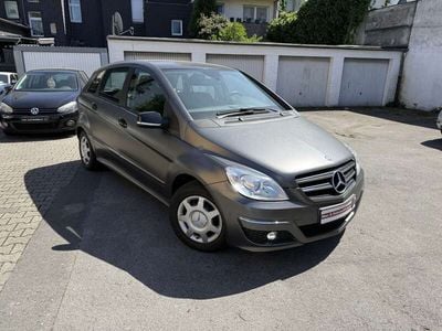 Mercedes B180
