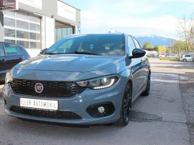 Gebraucht Fiat Tipo Sport 120 PS (88 kW) 2019 Grau Limousine