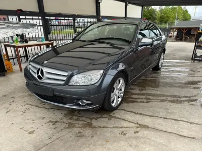 Gebraucht Mercedes C200 136 PS (100 kW) 2008 Grau Limousine