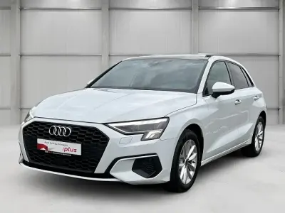Gebraucht Audi A3 116 PS (85 kW) 2022 Gletscherweiß metallic Limousine