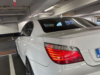 BMW 525