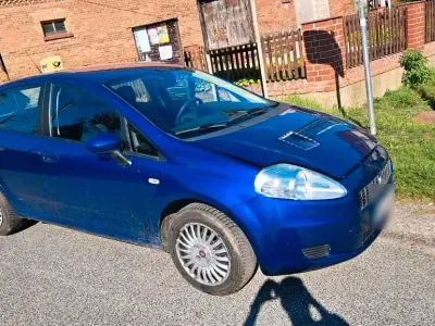 Usata Fiat Punto 75 CV (55 kW) 2008 Blu Utilitaria