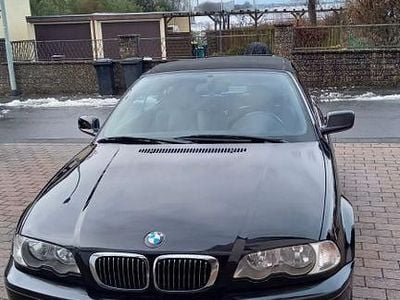 Schwarz Gebraucht 2003 BMW 330 Cabriolet M Sport Cabrio | 8.200 € (Guter Preis)
