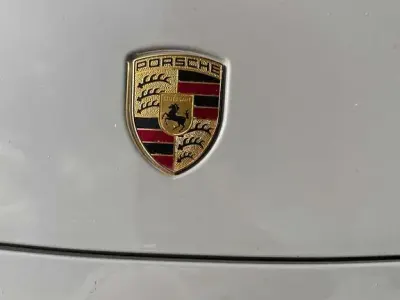 Gebraucht Porsche Cayenne E-Hybrid 462 PS (339 kW) 2021 Grau SUV
