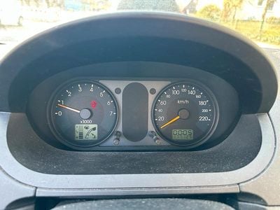 Gebraucht Ford Fiesta 70 PS (51 kW) 2003 Blau Kleinwagen