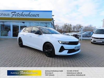 Weiss Gebraucht 2024 Opel Astra Limousine | 21.990 € (Guter Preis)