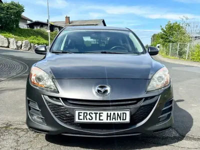 Gebraucht Mazda 3 Exclusive-Line 105 PS (77 kW) 2010 Grau Limousine