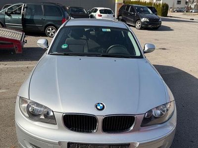 Gebraucht BMW 116 Advantage 116 PS (85 kW) 2010 Silber Kleinwagen