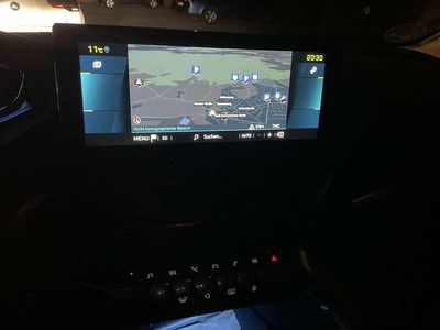 Gebraucht Peugeot 3008 181 PS (133 kW) 2021 Weiß SUV