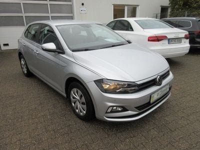 Gebraucht VW Polo Trendline 80 PS (58 kW) 2021 Silber Limousine