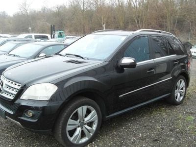 Mercedes ML320