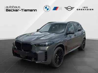 Neu BMW X5 Exclusive 352 PS (258 kW) 2026 Grau SUV