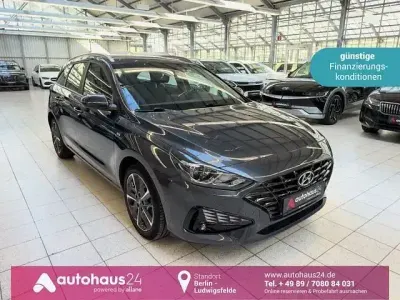 Gebraucht Hyundai i30 Trend 120 PS (88 kW) 2023 Grau Kombi