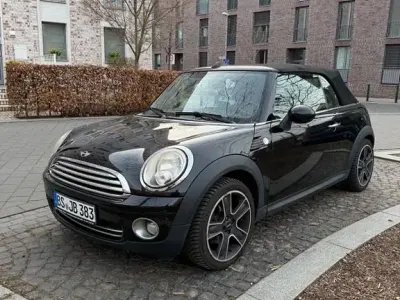 Usata Mini Cooper Cabriolet 122 CV (89 kW) 2009 Nero Cabrio