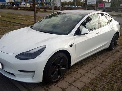 Gebraucht Tesla Model 3 350 kW (476 PS) 2021 Weiß Limousine