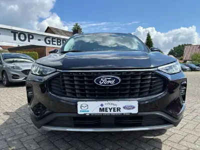 Gebraucht Ford Kuga Titanium 151 PS (111 kW) 2025 Obsidianschwarz metallic SUV