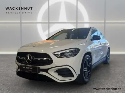 Usata Mercedes GLA200 AMG 150 CV (110 kW) 2025 Bianco SUV