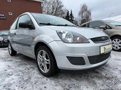 Silber Gebraucht 2007 Ford Fiesta Kleinwagen | 2.790 € (Etwas zu teuer)