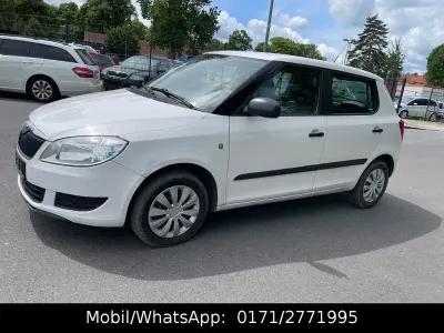 Gebraucht Skoda Fabia Active 60 PS (44 kW) 2013 Weiß Limousine