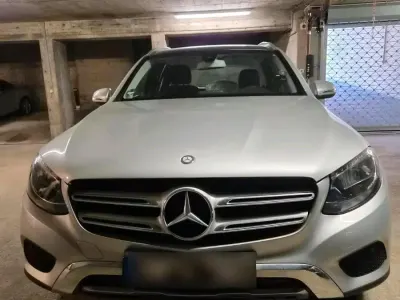 Gebraucht Mercedes GLC250 211 PS (155 kW) 2016 Silber SUV
