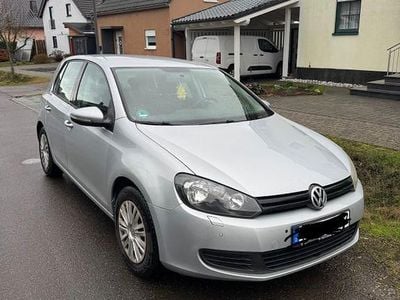 Gebraucht VW Golf VI Style 80 PS (58 kW) 2011 Silber Kleinwagen