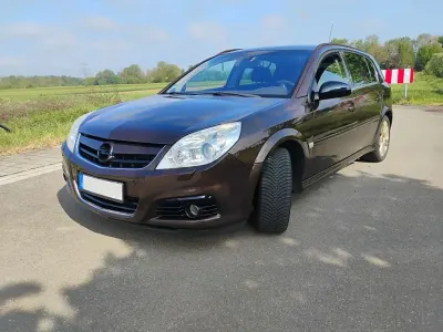 Gebraucht Opel Signum 155 PS (114 kW) 2007 Braun Kleinwagen