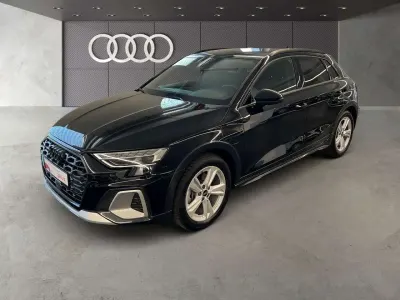 Gebraucht Audi A3 204 PS (150 kW) 2025 Mythosschwarz metallic/mythoss Limousine