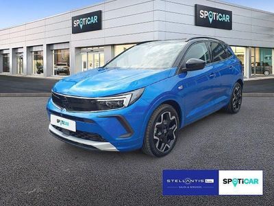 Second-hand Opel Grandland X Ultimate 200 CP (147 kW) 2022 Albastru SUV