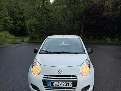 Usata Suzuki Alto Basic 68 CV (50 kW) 2009 Bianco Utilitaria