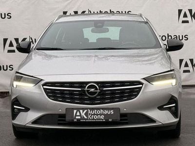Second-hand Opel Insignia 174 CP (127 kW) 2022 Argintiu Break