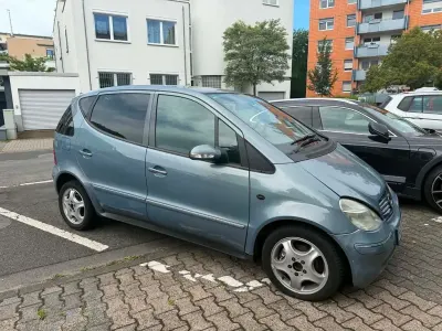 Gebraucht Mercedes A170 Avantgarde 95 PS (69 kW) 2004 Blau Van / Kleinbus