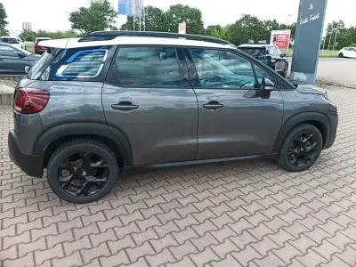 Gebraucht Citroën C3 Aircross PureTech 110 PS (80 kW) 2023 Lackierung platiniumgrau (metallic) SUV