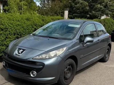 Gebraucht Peugeot 207 75 PS (55 kW) 2008 Kleinwagen
