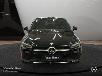 Gebraucht Mercedes CLA200 Shooting Brake 150 PS (110 kW) 2022 Kombi