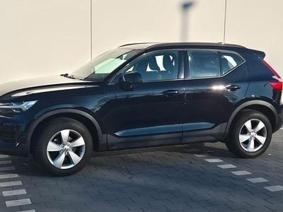 Usata Volvo XC40 Momentum 163 CV (119 kW) 2022 Nero SUV