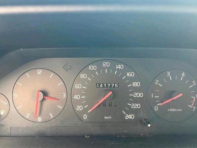 Blau Gebraucht 1990 Volvo 940 Kombi | 1.250 €