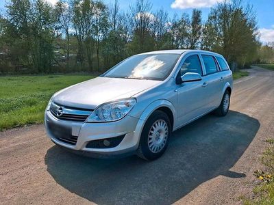 Usata Opel Astra 90 CV (66 kW) 2009 Argento Station wagon