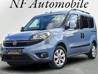 Gebraucht Fiat Doblò Lounge 120 PS (88 kW) 2017 Esterno (canalgrande blau) Van / Kleinbus