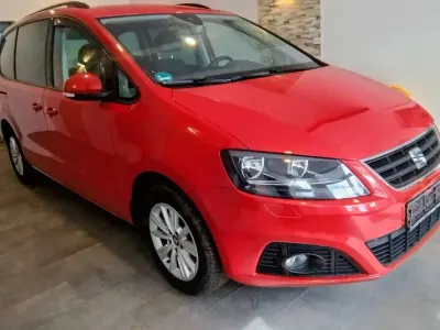 Używany Seat Alhambra 150 KM (110 kW) 2017 Czerwony Minivan