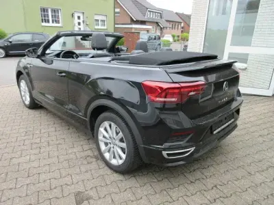 Gebraucht VW T-Roc Cabriolet R-line 150 PS (110 kW) 2021 Schwarz Cabrio