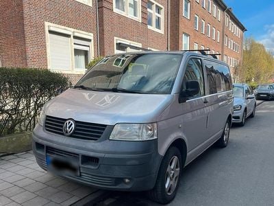 Gebraucht VW T5 131 PS (96 kW) 2009 Silber Van