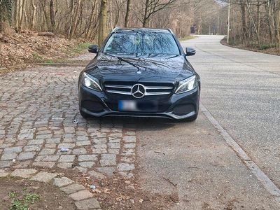Gebraucht Mercedes C220 170 PS (125 kW) 2016 Schwarz Kombi