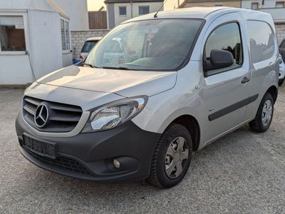 Mercedes Citan 109