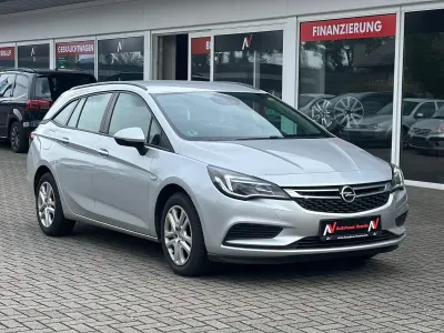 Gebraucht Opel Astra Edition 110 PS (80 kW) 2017 Silber Kombi
