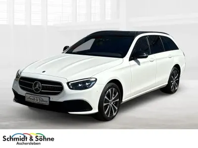 Gebraucht Mercedes E300 Avantgarde 194 PS (142 kW) 2022 Weiß Kombi