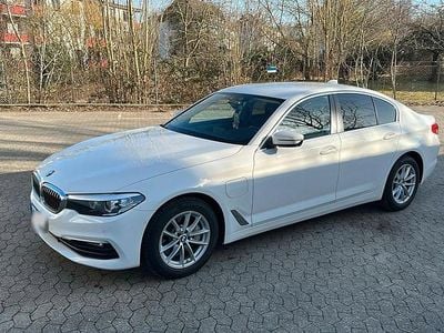 Gebraucht BMW 530 iPerformance 252 PS (185 kW) 2019 Weiß Limousine