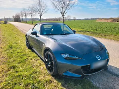 Używany Mazda MX5 134 KM (98 kW) 2016 Szary Kabriolet
